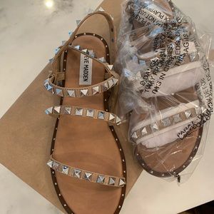 Steve Madden Travel flat sandals brand new